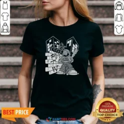 Awesome Y2K Streetwear Graffiti Spray Paint Character Urban Aesthetic V-Neck Shirt